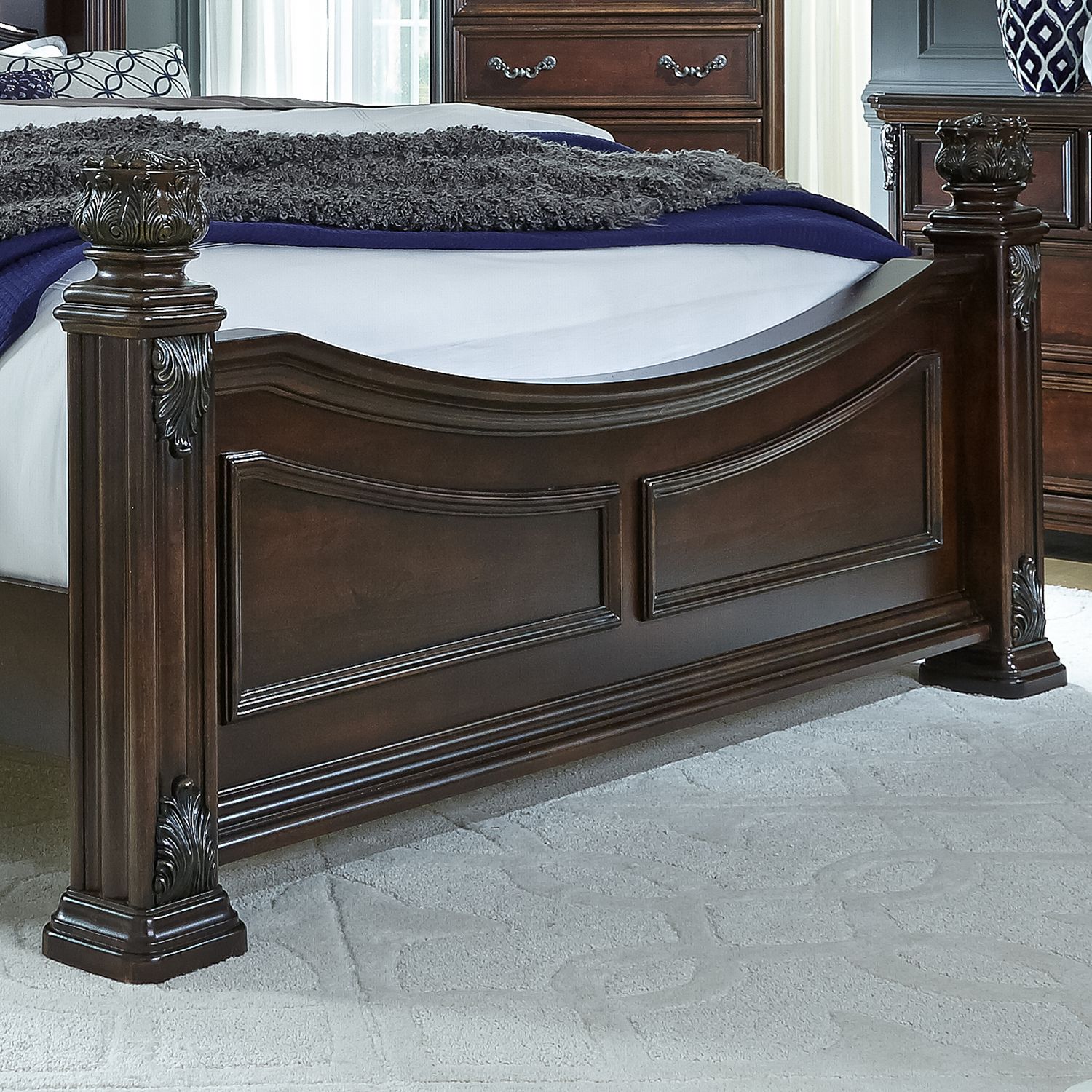 Messina Estates King Poster Footboard 737BR04
