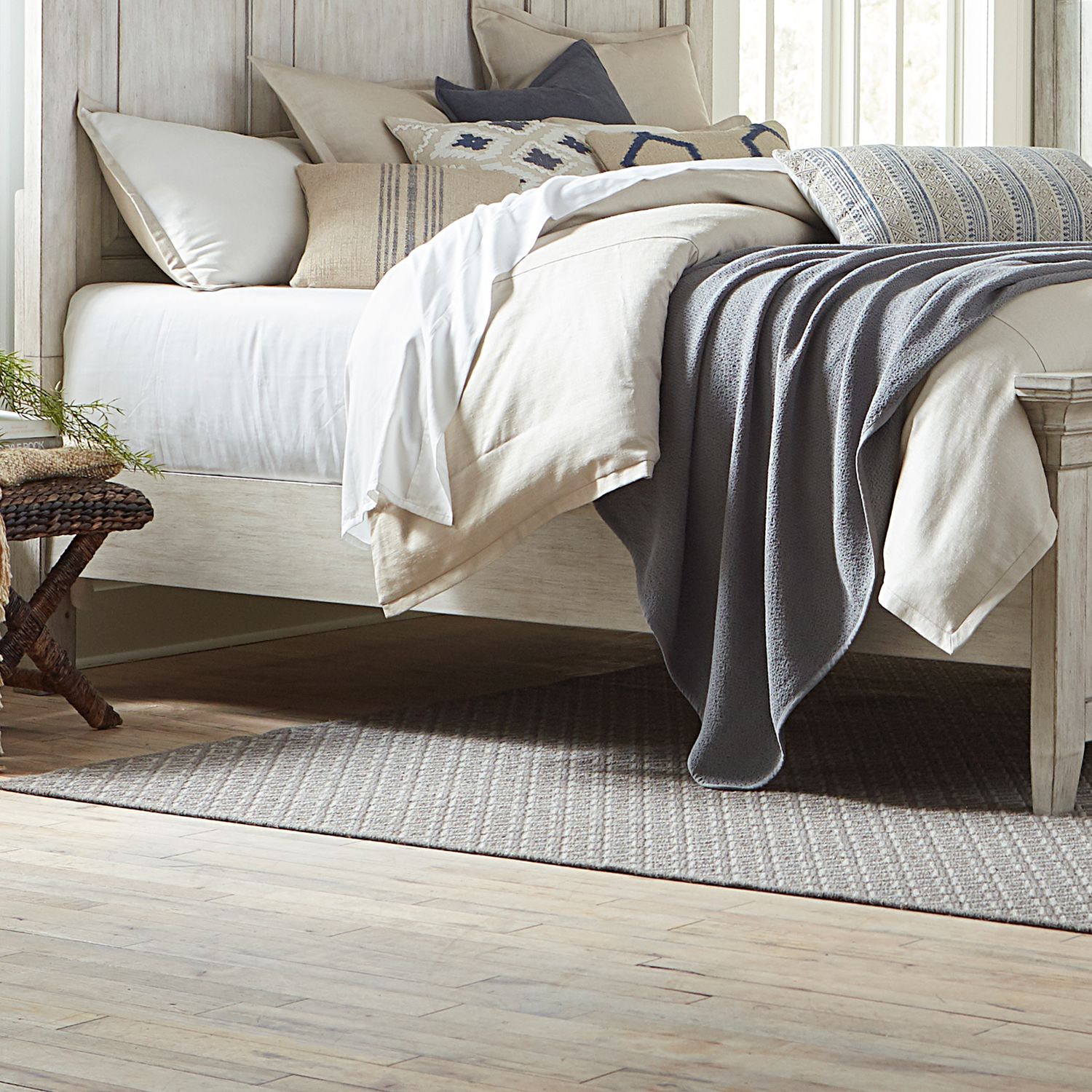 Heartland Cali King Panel Bed Rails 824BR90C